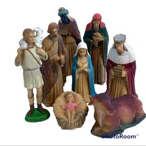 Vintage 8 Piece Christmas Nativity Set